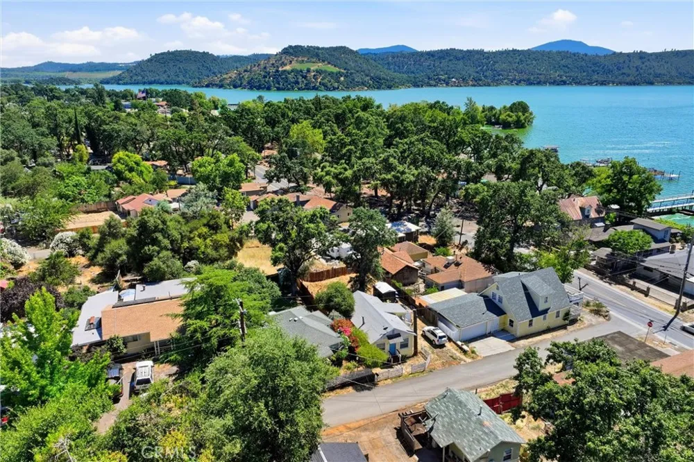 14033 Konocti Street Clearlake, CA 95422