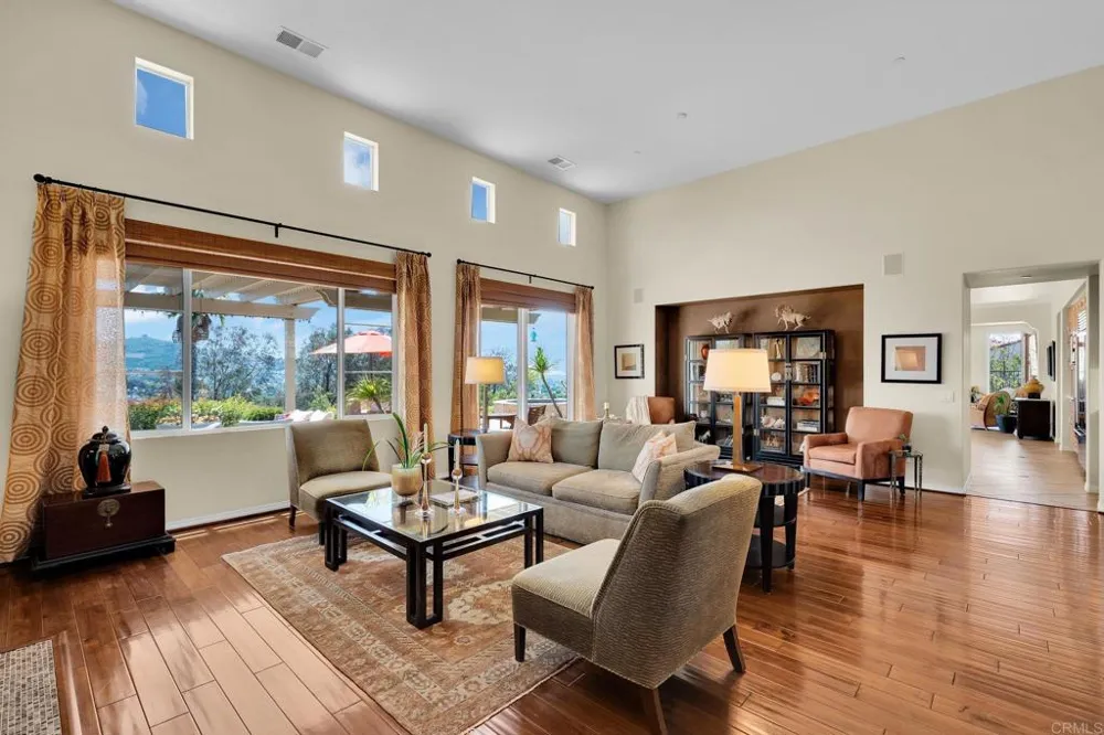 2855 Windstone Glen Escondido, CA 92027