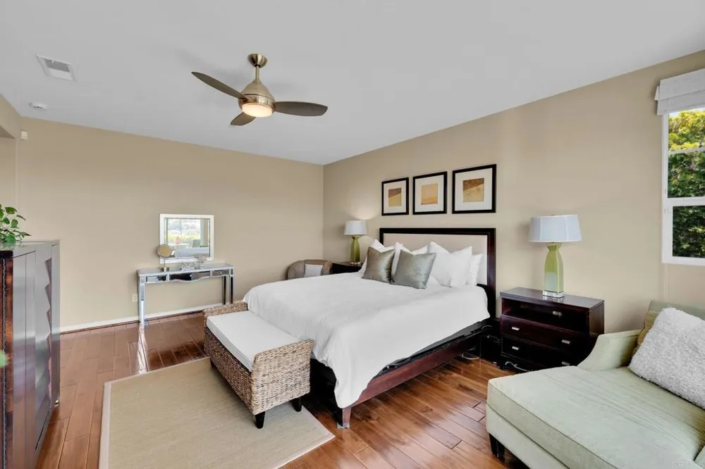 2855 Windstone Glen Escondido, CA 92027