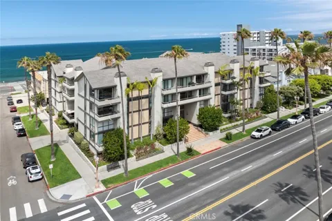 1007 S. Catalina Avenue #106