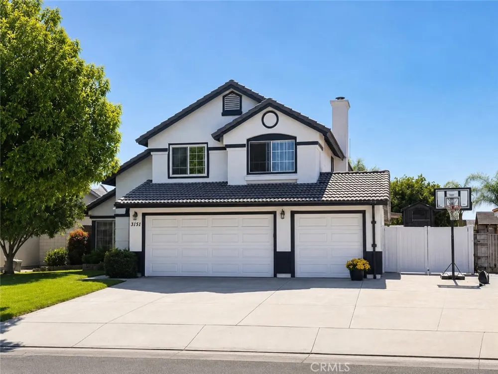 3151 Clover Lane Ontario, CA 91761