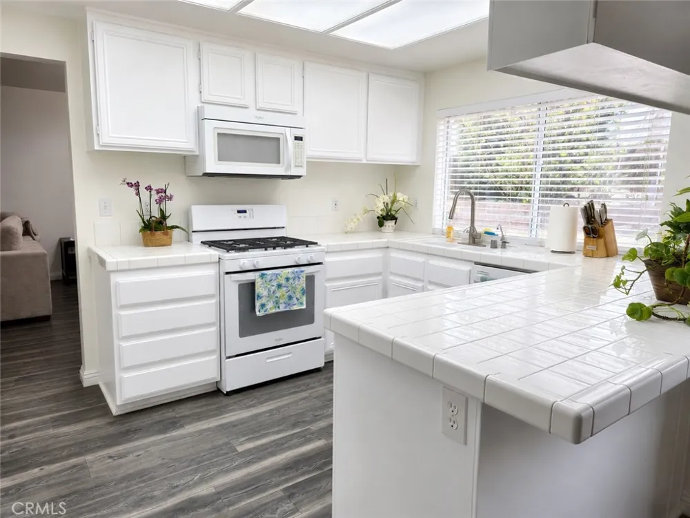 3151 Clover Lane Ontario, CA 91761