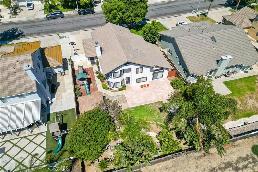 3151 Clover Lane Ontario, CA 91761