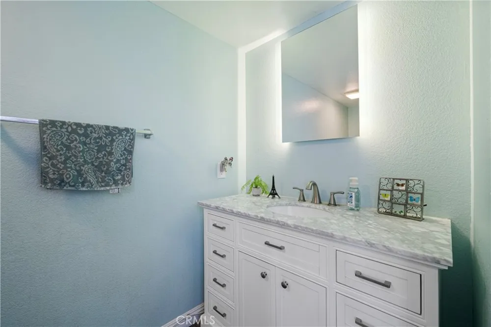 3151 Clover Lane Ontario, CA 91761