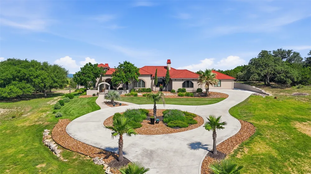 228 Puzzle Pass Spring Branch, TX 78070