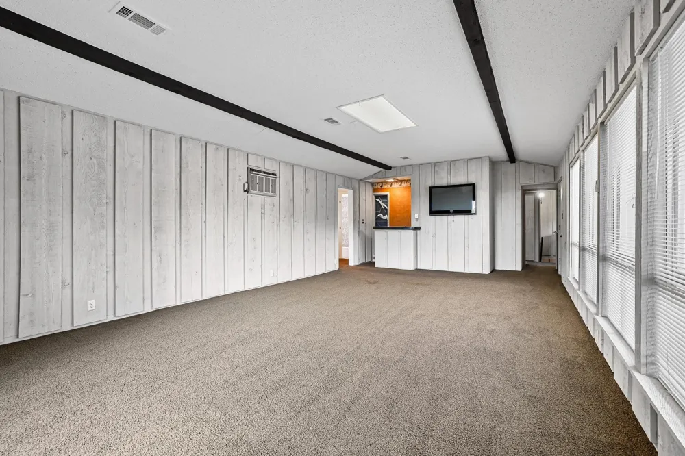 275 Lakecrest Drive Pottsboro, TX 75076