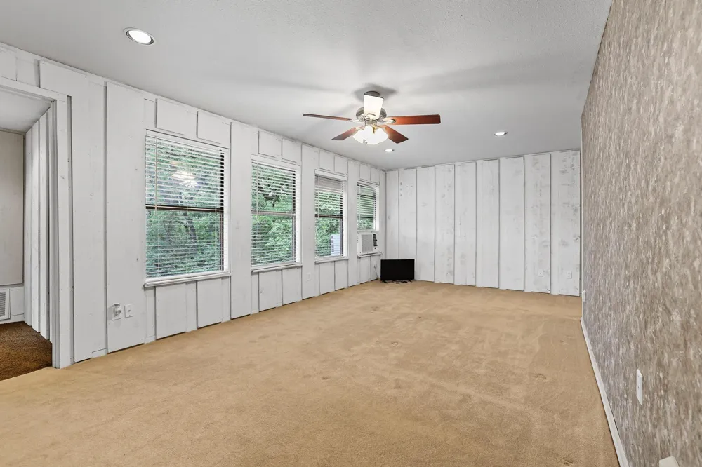 275 Lakecrest Drive Pottsboro, TX 75076