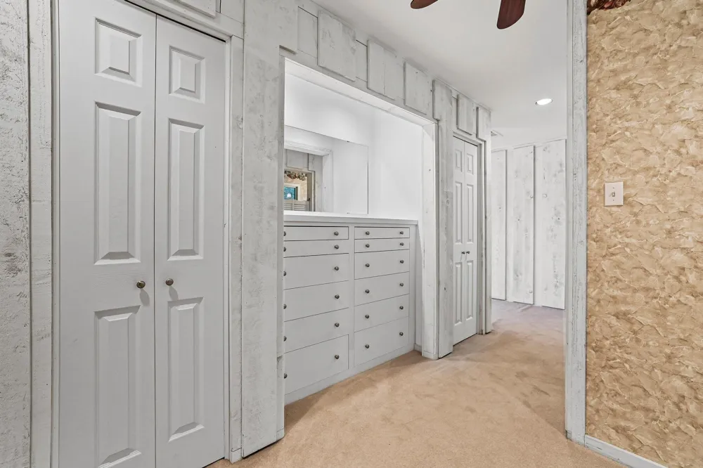 275 Lakecrest Drive Pottsboro, TX 75076