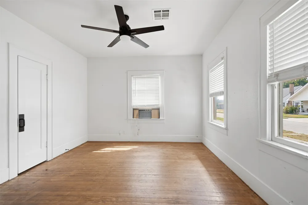 420 B NW Ardmore, OK 73401