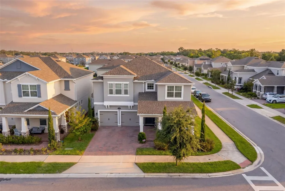 700 ALBYON COURT Debary, FL 32713