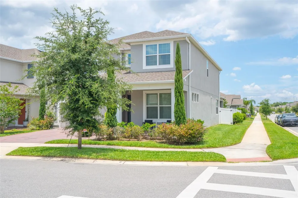 700 ALBYON COURT Debary, FL 32713