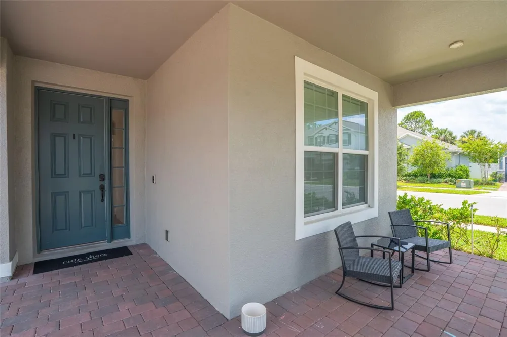 700 ALBYON COURT Debary, FL 32713