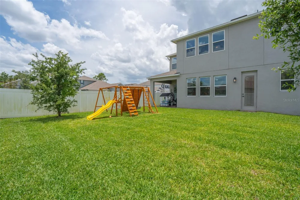 700 ALBYON COURT Debary, FL 32713