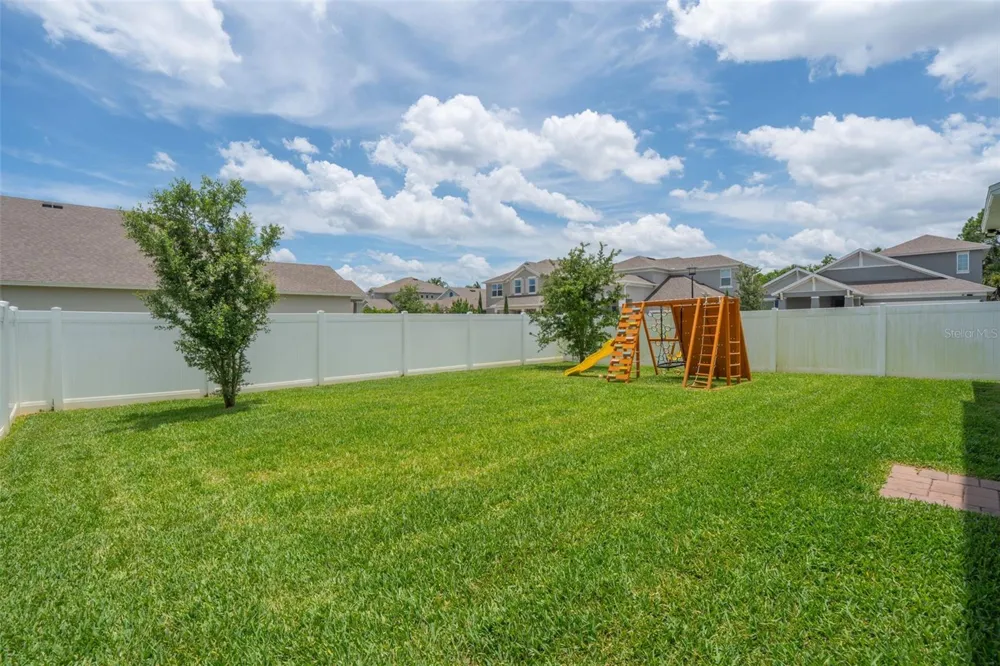 700 ALBYON COURT Debary, FL 32713