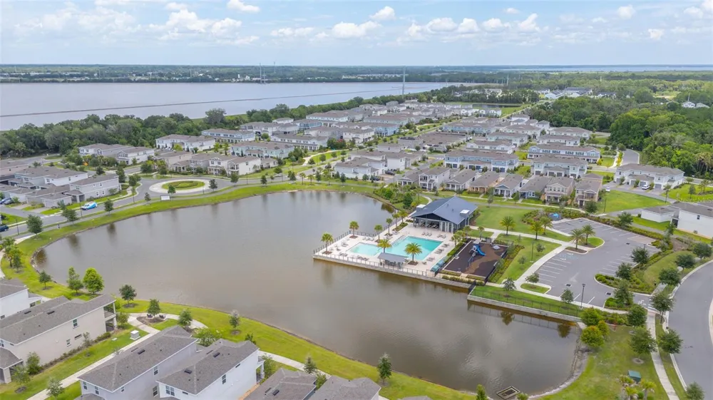 700 ALBYON COURT Debary, FL 32713