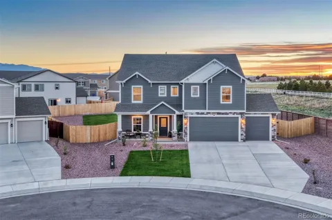 8268 Sophia Lane