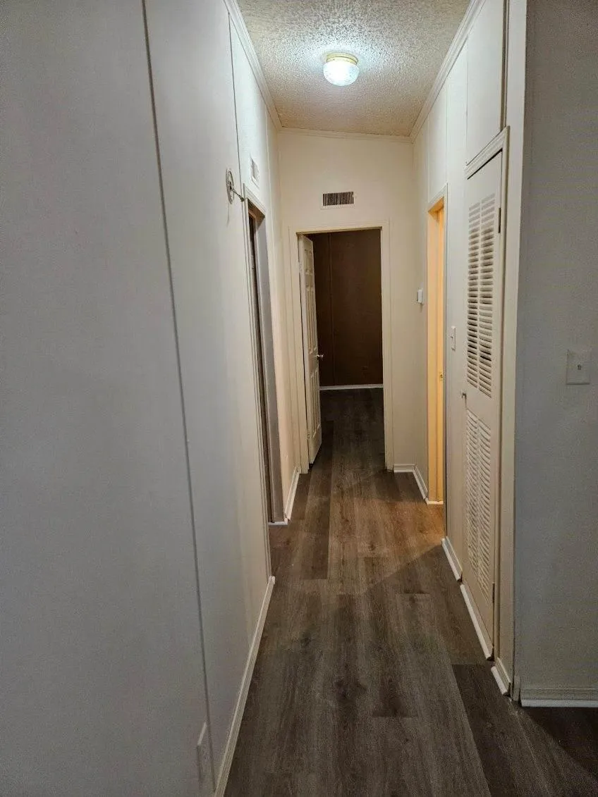 2735 Bobville Road Montgomery, TX 77316