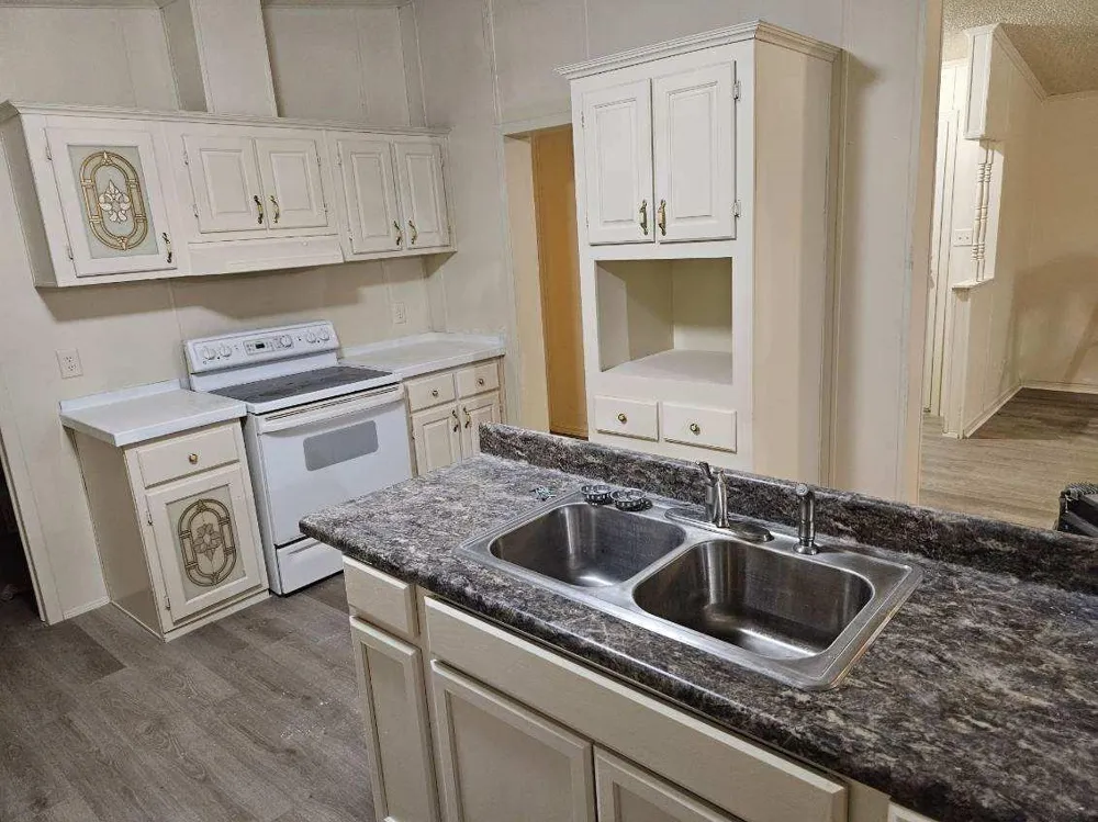 2735 Bobville Road Montgomery, TX 77316