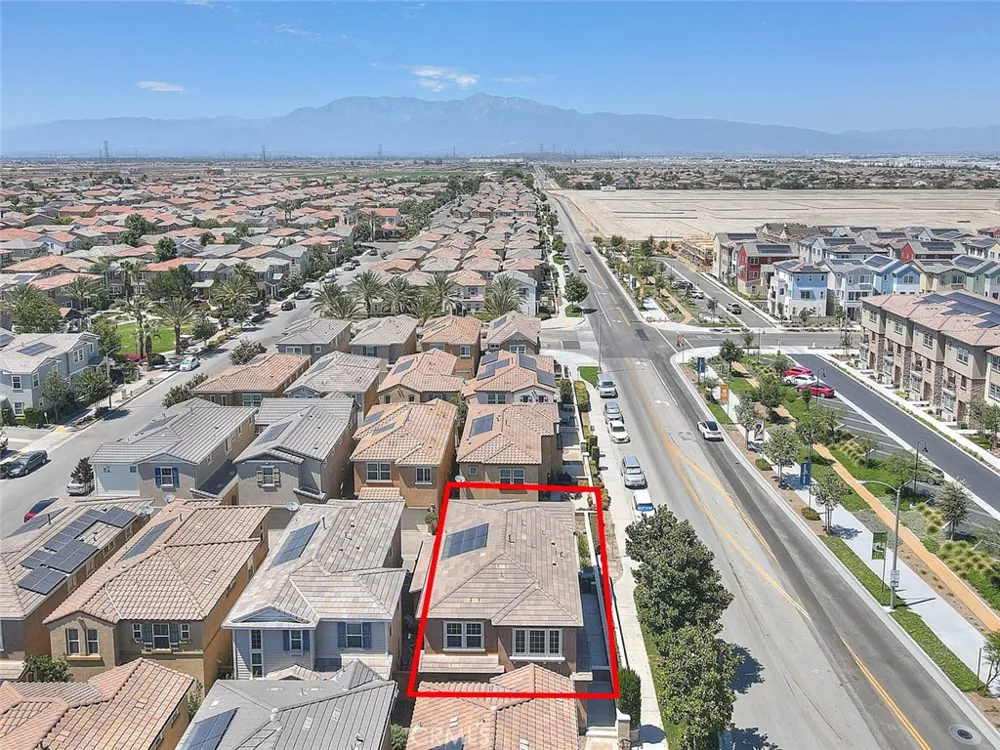 6130 Snapdragon Eastvale, CA 92880
