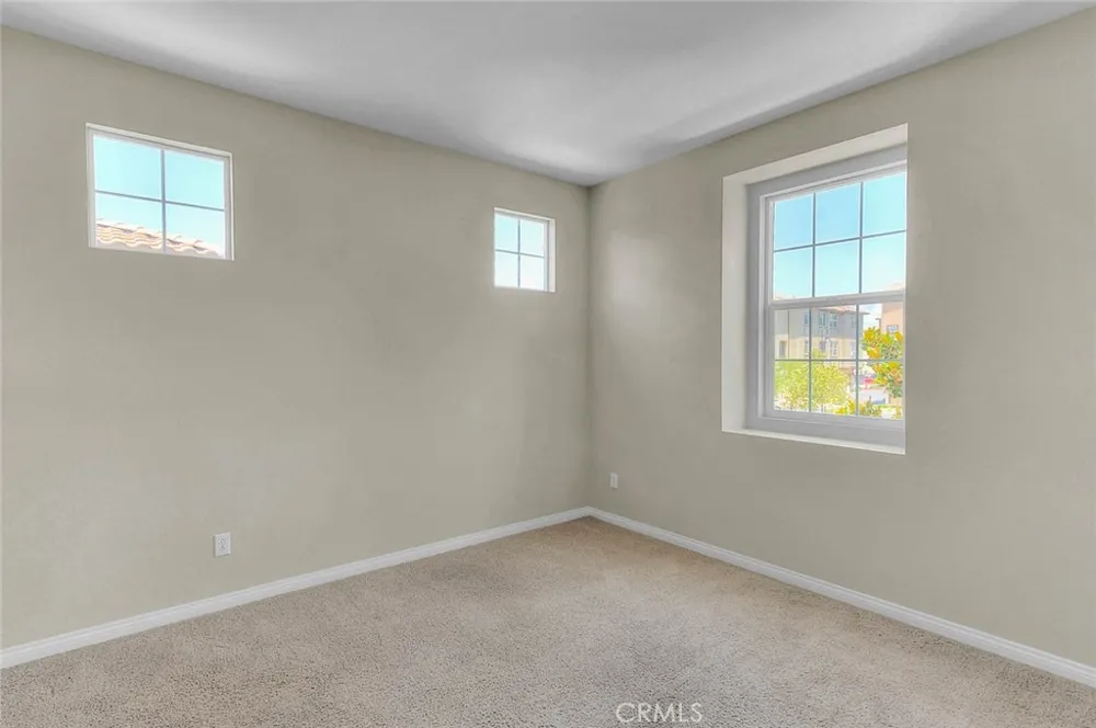 6130 Snapdragon Eastvale, CA 92880
