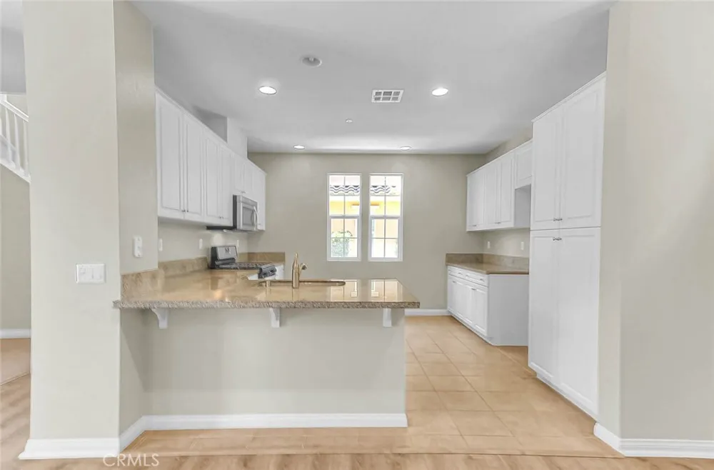 6130 Snapdragon Eastvale, CA 92880