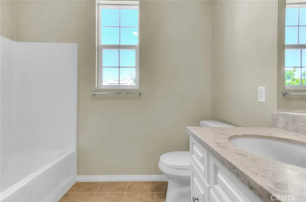 6130 Snapdragon Eastvale, CA 92880