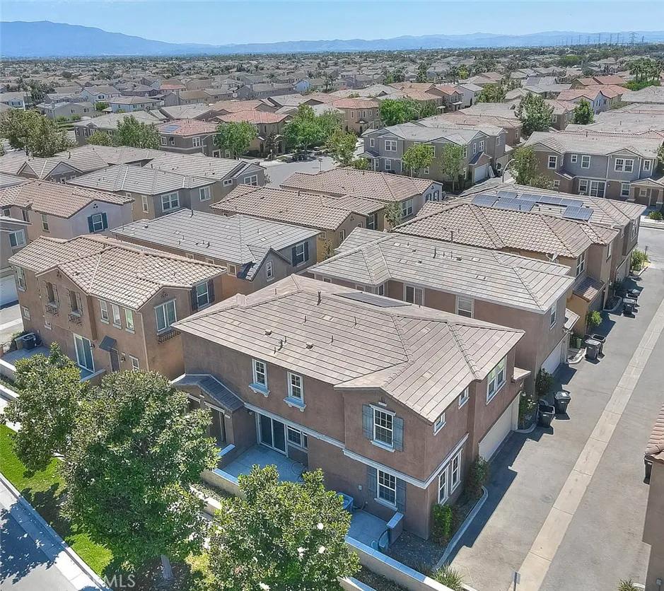 6130 Snapdragon Eastvale, CA 92880