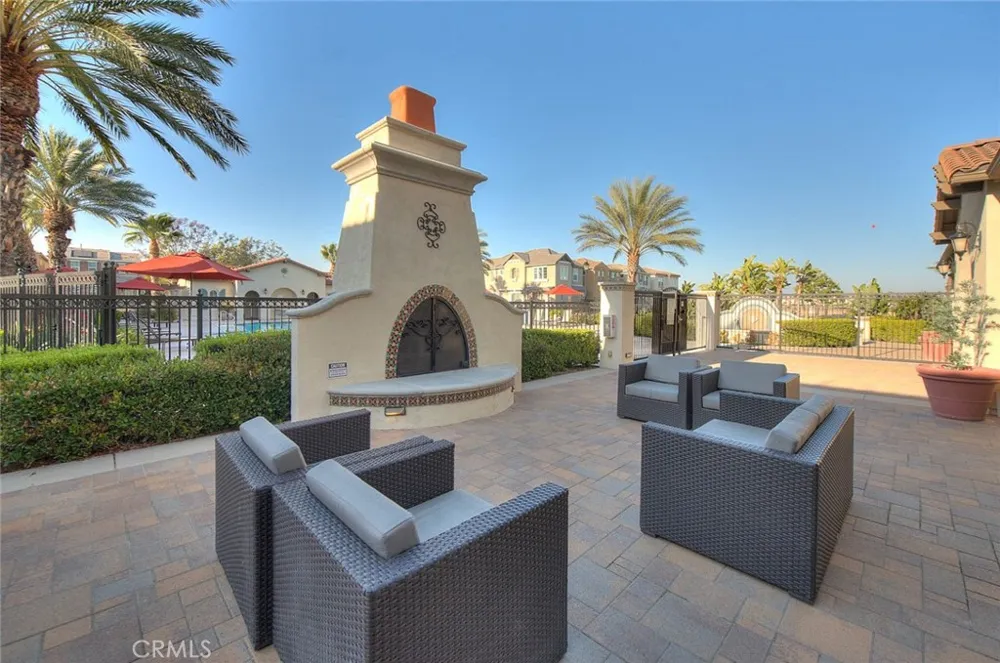 6130 Snapdragon Eastvale, CA 92880