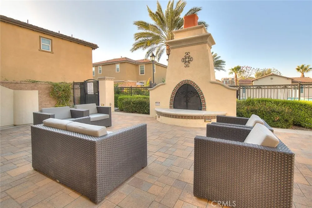 6130 Snapdragon Eastvale, CA 92880
