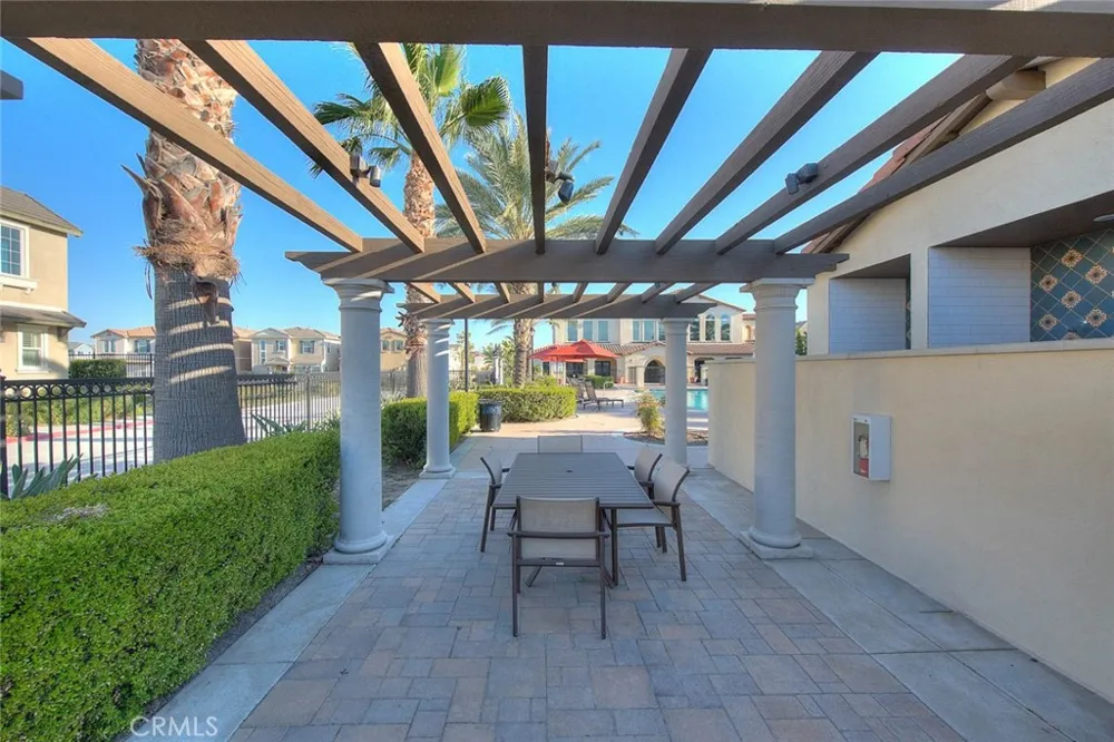 6130 Snapdragon Eastvale, CA 92880