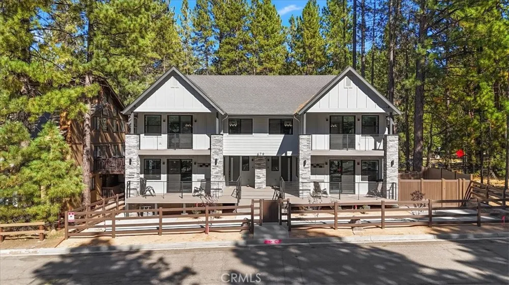 679 Summit Boulevard Big Bear, CA 92315