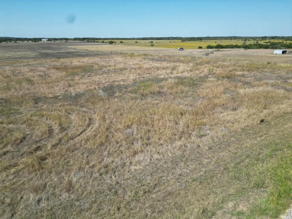 3809 County Road 384 Bartlett, TX 76511