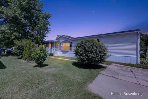 4424 Birch #273