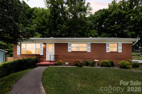 309 Oak Hill Road
