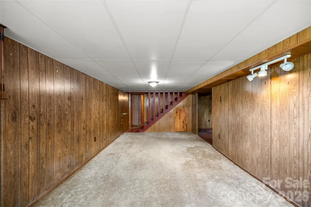 309 Oak Hill Road Candler, NC 28715
