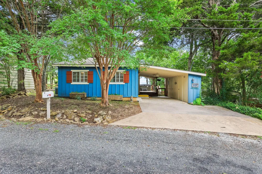61 Windsor Drive Pottsboro, TX 75076