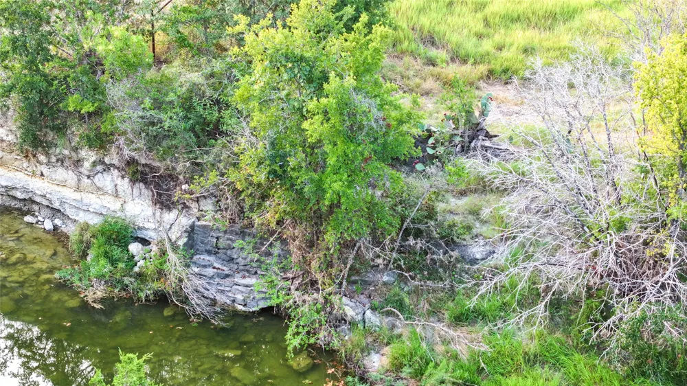 2562 County Road 2315 Lampasas, TX 76550