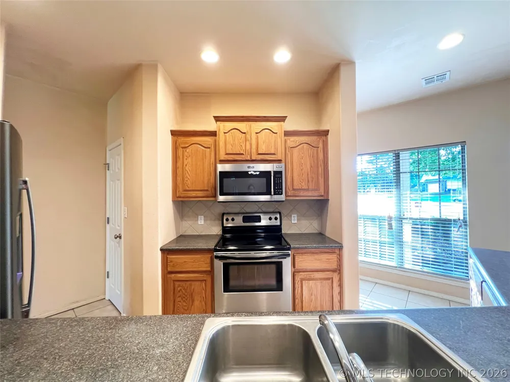 207 E Breanna Street Kiefer, OK 74041