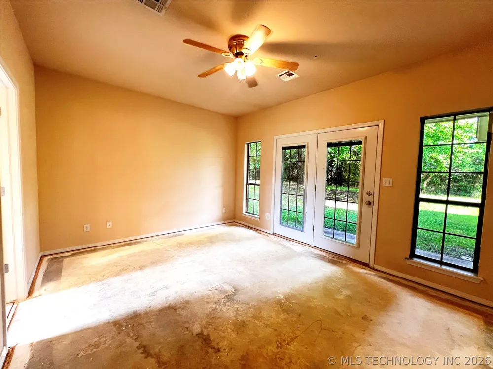 207 E Breanna Street Kiefer, OK 74041