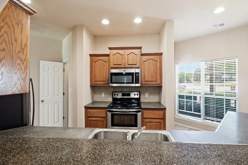 207 E Breanna Street Kiefer, OK 74041