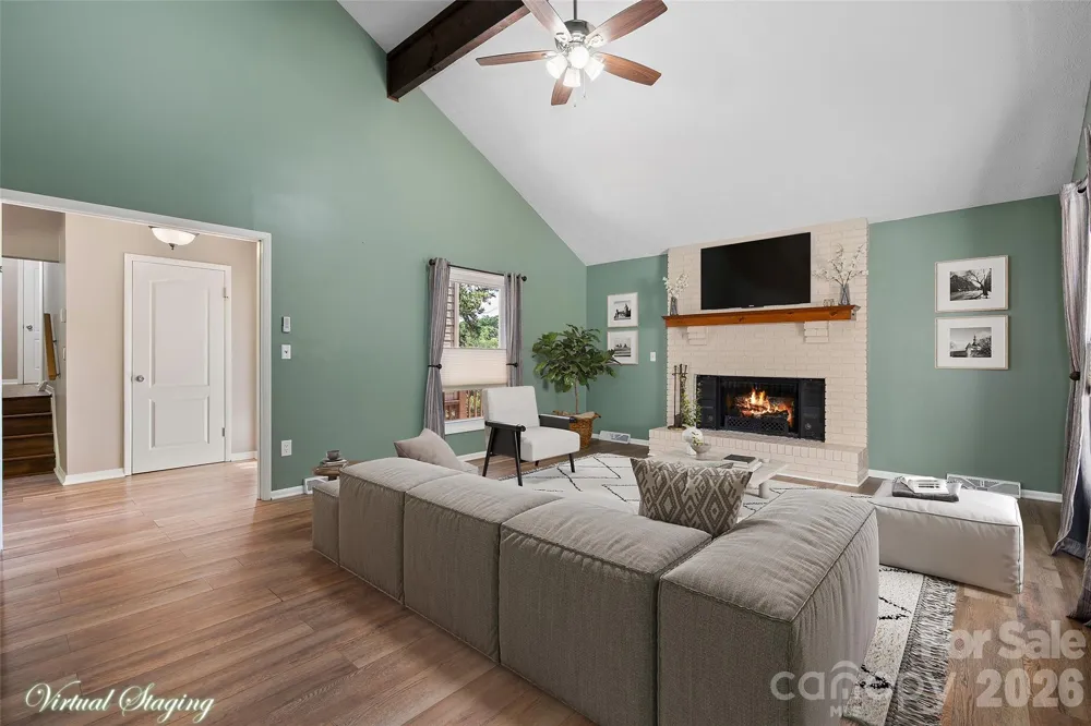 519 Nellie John Drive Clyde, NC 28721