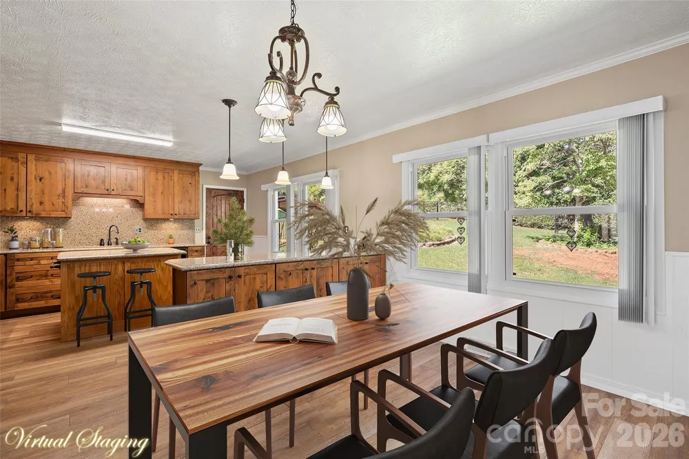 519 Nellie John Drive Clyde, NC 28721