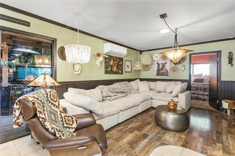 40940 Pine Drive Forest Falls, CA 92339