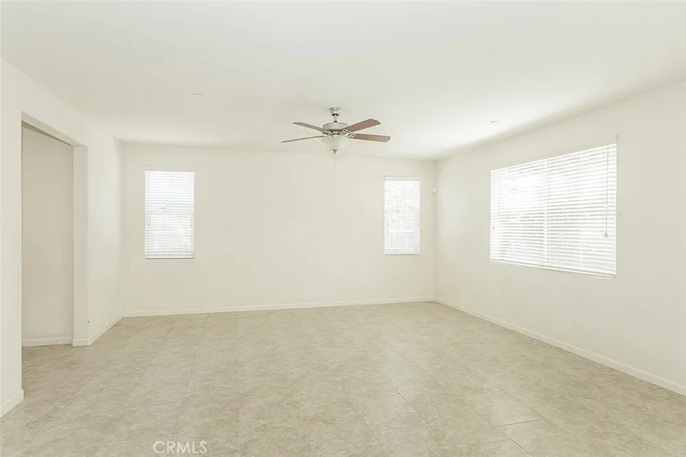 3415 Amanecer Avenue Clovis, CA 93619