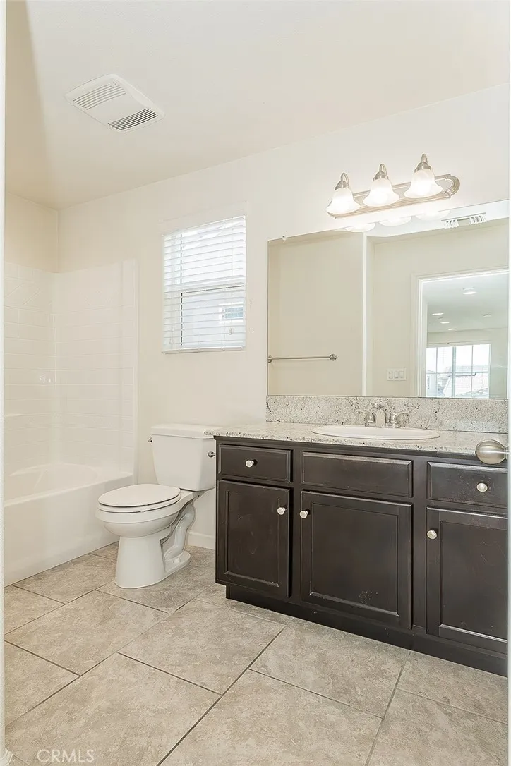 3415 Amanecer Avenue Clovis, CA 93619