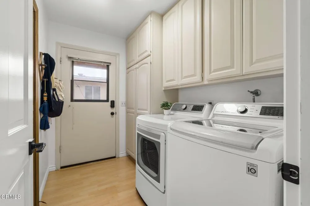 171 Lang Street Ventura, CA 93003