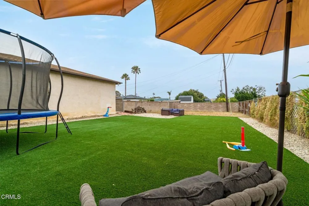 171 Lang Street Ventura, CA 93003
