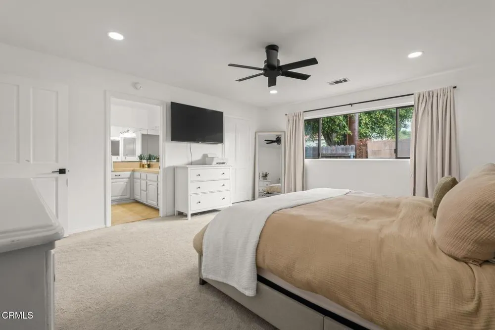 171 Lang Street Ventura, CA 93003