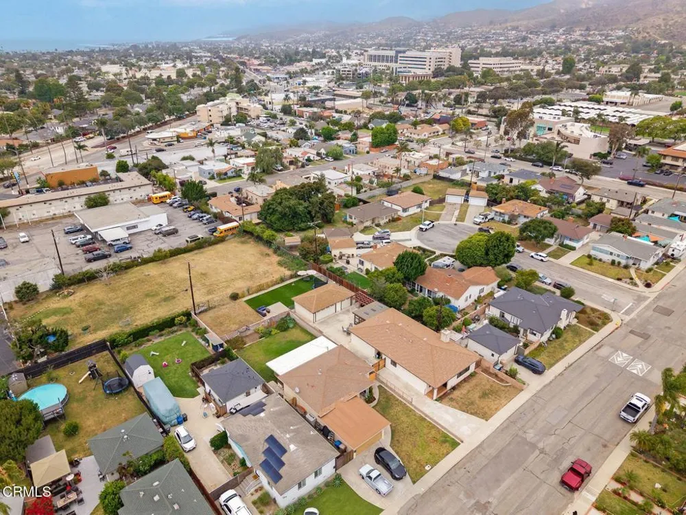 171 Lang Street Ventura, CA 93003