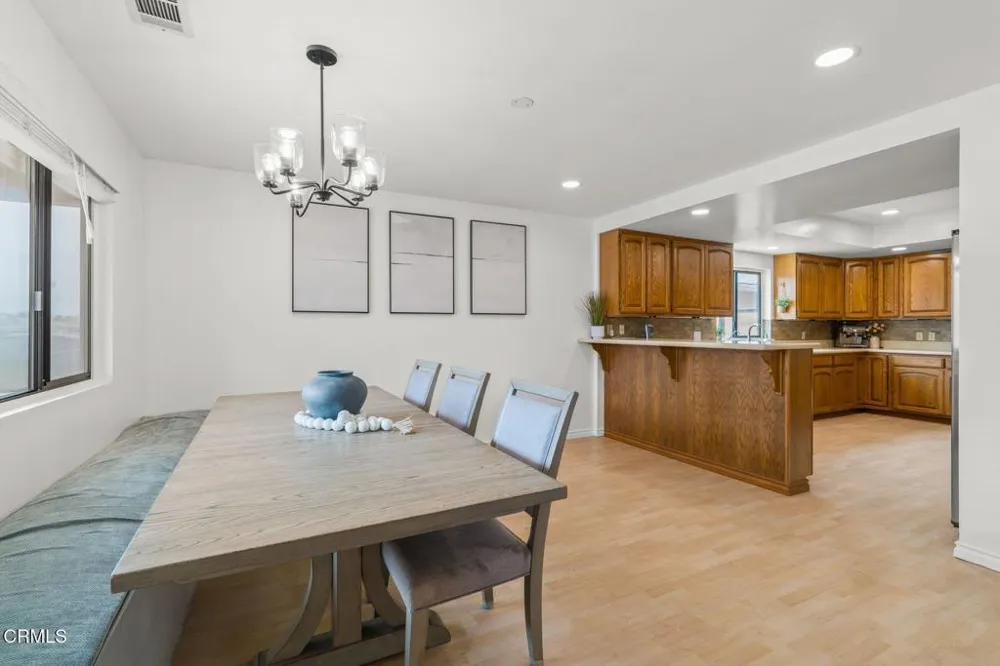 171 Lang Street Ventura, CA 93003